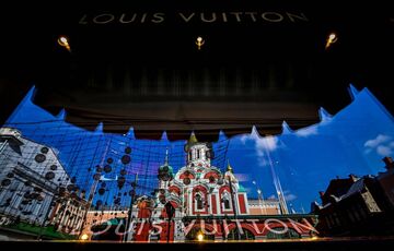欧米ブランドが消えた百貨店、ロシアの孤立象徴