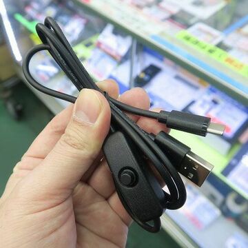 ラズパイの電源をオン／オフできる便利なスイッチ付きType-Cケーブル