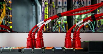 データセンターvs電力会社、停電回避めぐる攻防