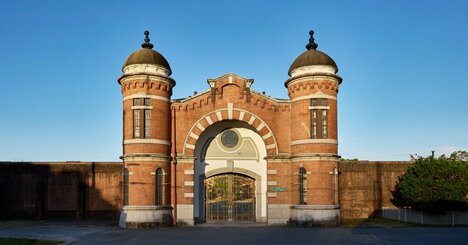 星野リゾートが「監獄」をホテルにリニューアル。その理由