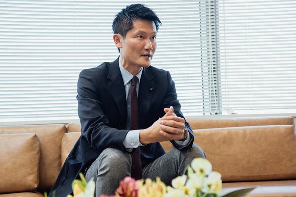 朝日健太郎