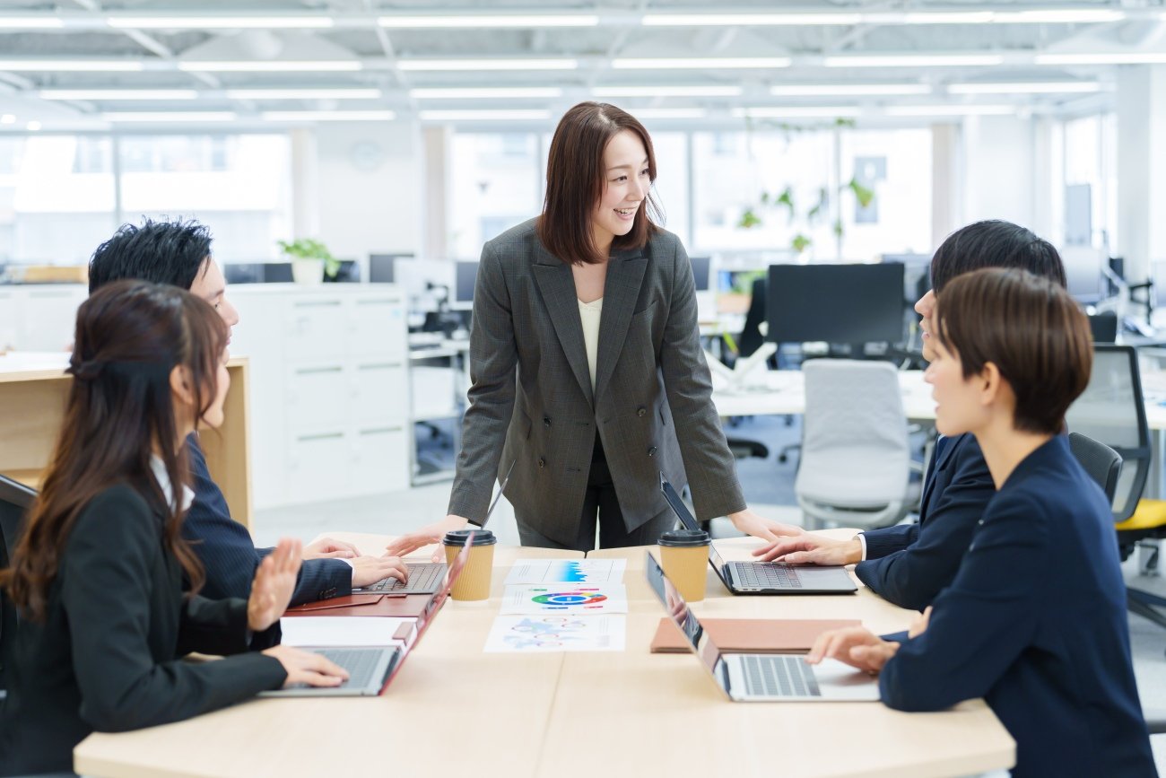「みんなはなんと言っているの?」と聞く人は頭が悪い。頭のいい人は、代わりにどう聞く?