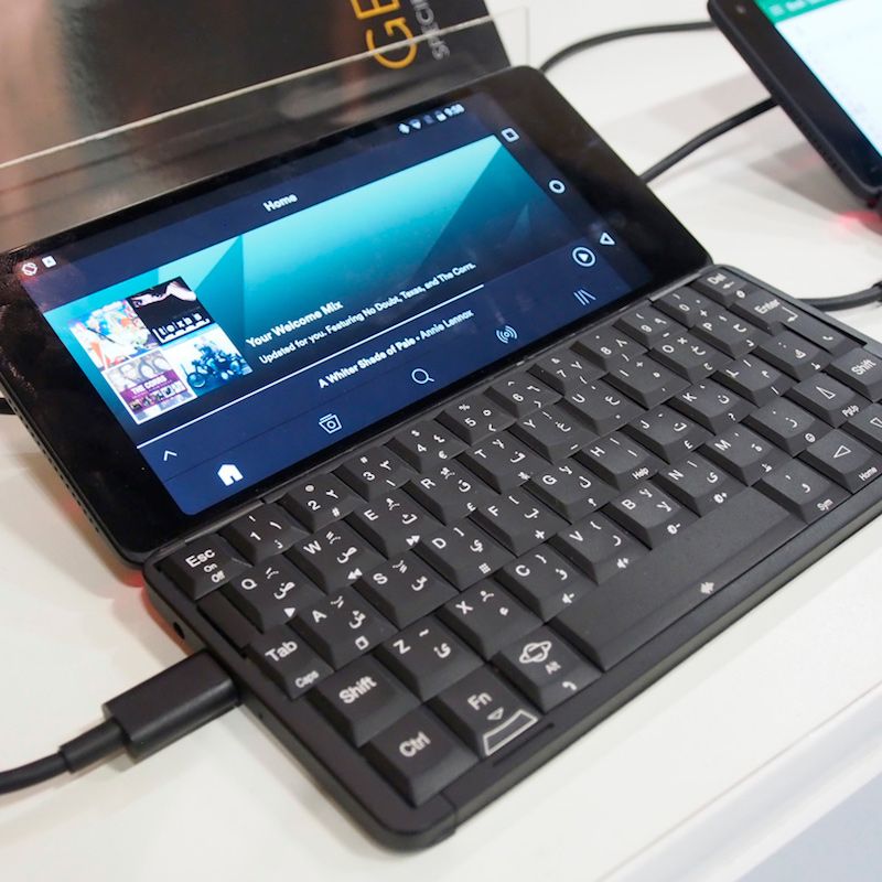 まさによみがえったPSION！ QWERTYキーボード搭載Android「Gemini PDA