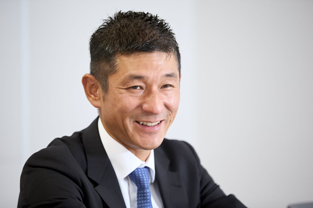 マドンナに嫌われ、ズボンからは異臭…サエない中学生が進学校→教員志望を経て芸人になったワケ【笑い飯・哲夫さんインタビュー】