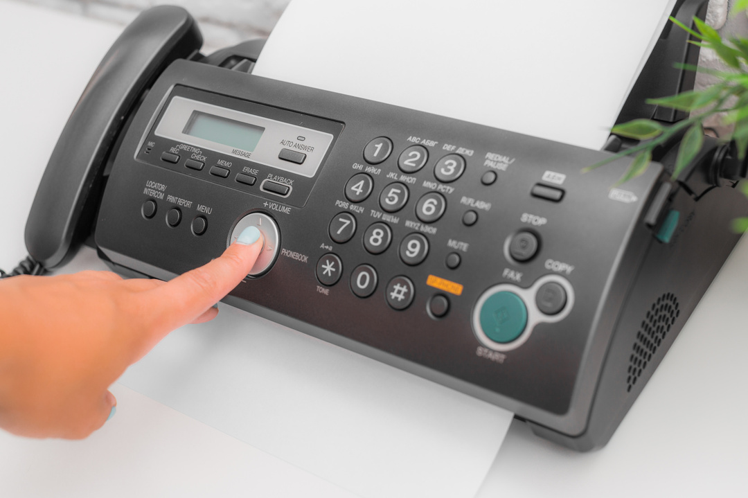 飲食店がFAXや電話で仕入注文を<br />してはいけない理由