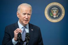 米軍、親イラン民兵組織を空爆　シリア東部で