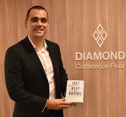 【驚異】世界有数の大富豪バフェットの圧倒的クレイジーな1つの習慣