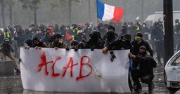 フランスで55万人デモ、一部は暴徒化…高福祉国家が「欧州の病人」に転落した深刻なワケ