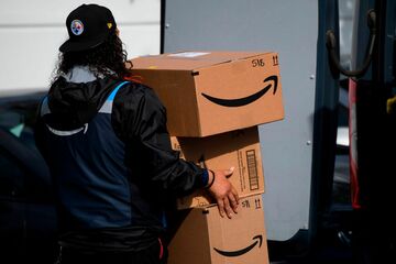 アマゾン、PB事業縮小　独禁当局を意識
