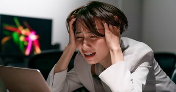 【2025年版】従業員の不満投稿が多いブラック企業ランキング【ワースト5】4位は日本郵便、圧倒的1位の大手メーカーは?