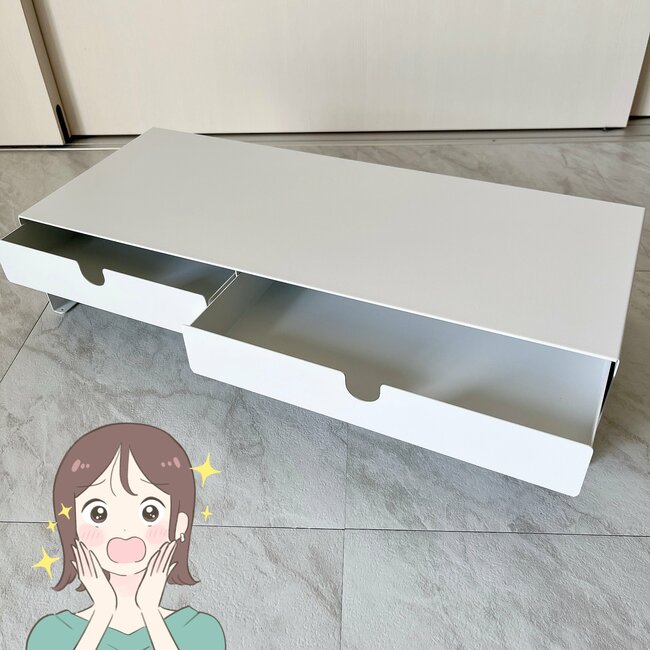 猫背が予防できて嬉しい…!ニトリの「収納できるモニター台」机の上のごちゃごちゃもスッキリした!