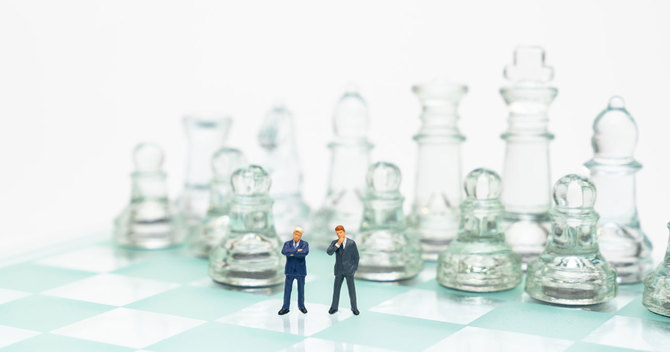 縦割り行政になっている企業や組織に、頻繁に散見される社員の思考法を考え直す必要があります