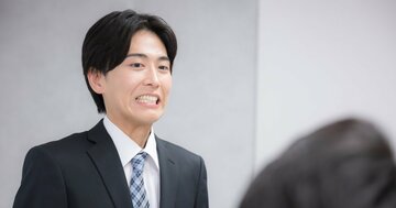 部下たちを疲弊させるリーダーは「もっとちゃんと考えて」が口グセ。じゃあ、いいリーダーは何と言い換える？