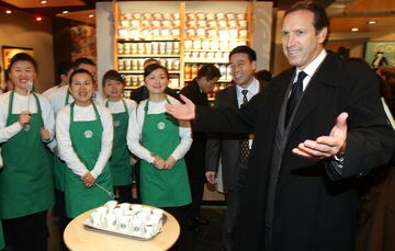 スタバ、中国で首位陥落した訳とは