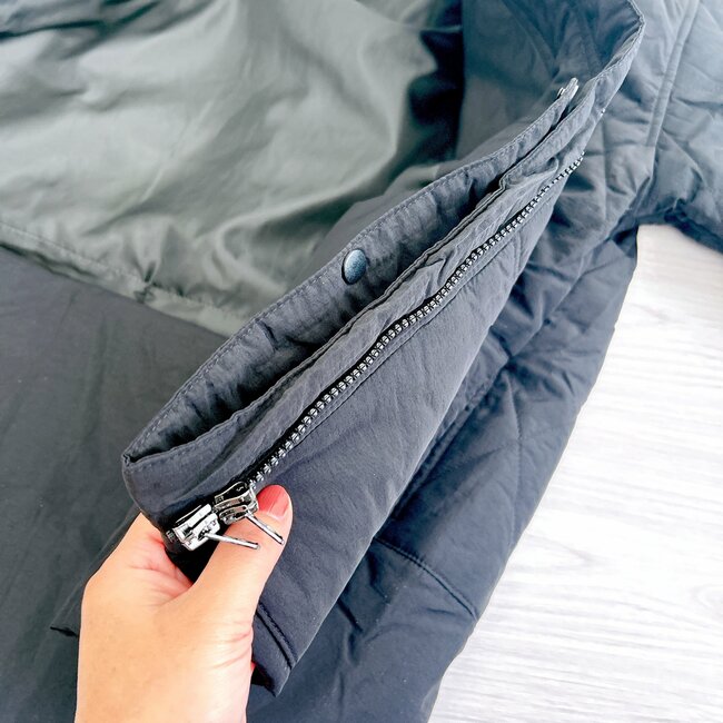 「えっ、魔法っすか」「すごい！」ワークマンの“天才的なアウター”丈の長さが変わるデザインに感動…！「長く使えそう」