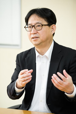 岩本隆