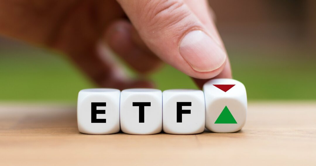 Create the strongest portfolio with 7 recommended ETFs