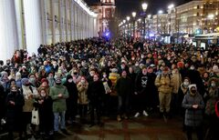 プーチン氏最大の賭け、ロシア復活に執念