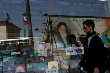 イラン経済が壊滅状態、過去最長のネット遮断で