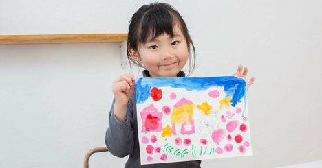 こどもの作品が家族の歴史になる！ 超エモい、インスタの使い方