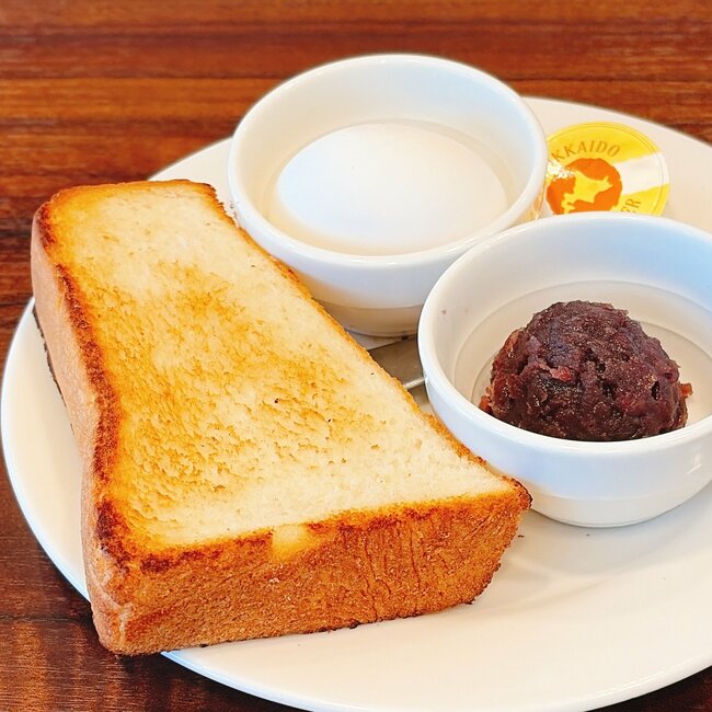 「ワンコイン以下とかコスパ最高」ジョナサンの“450円モーニング”スープとドリンクバー付きで大満足すぎる！「普通にお腹満たされる」「得した気分になった」