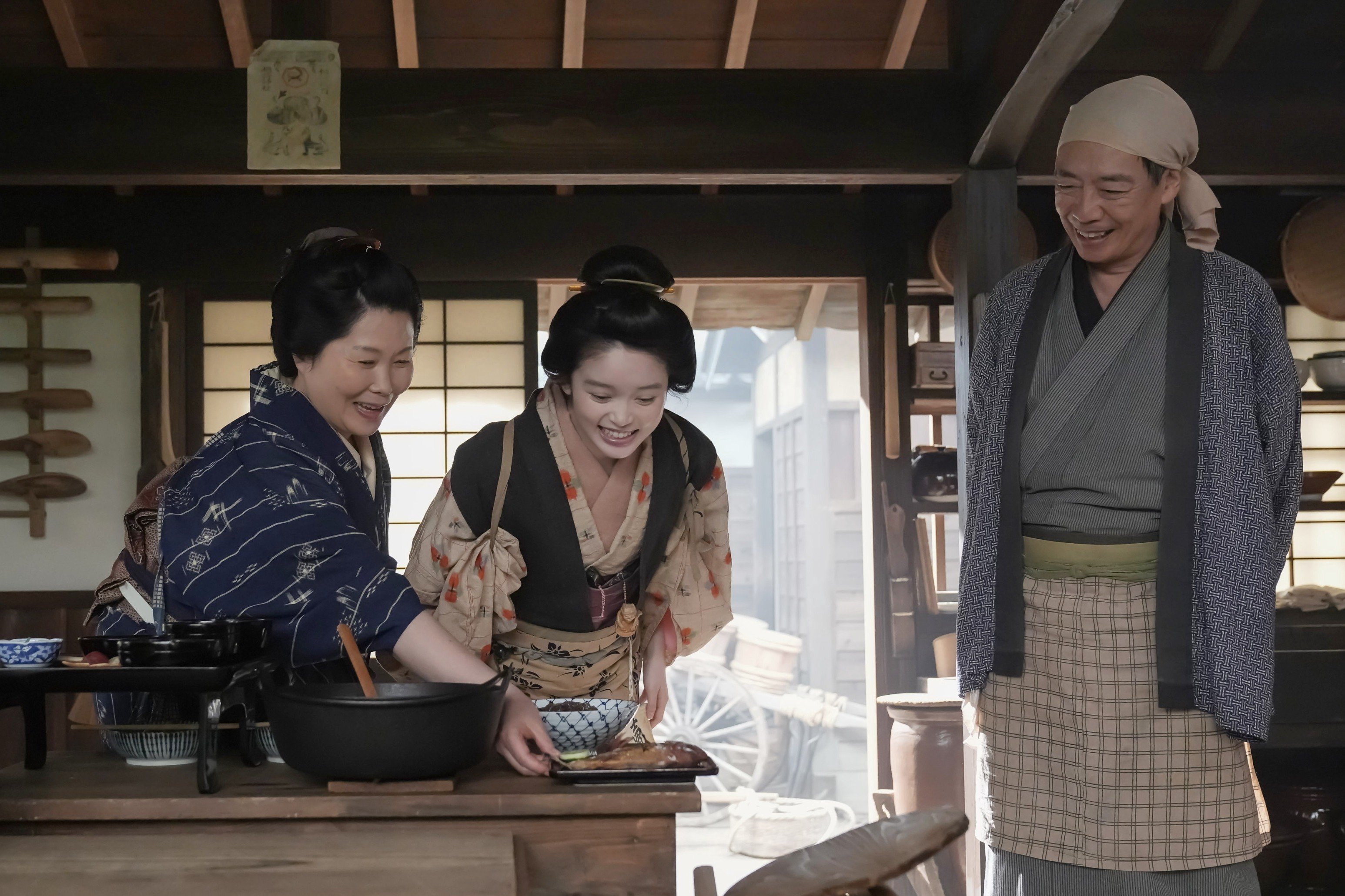 吉沢亮(錦織)の英語が胸に刺さる!「困ったら私がいます」日本に戸惑うヘブンに寄り添う心にジーンとする〈ばけばけ第25回〉