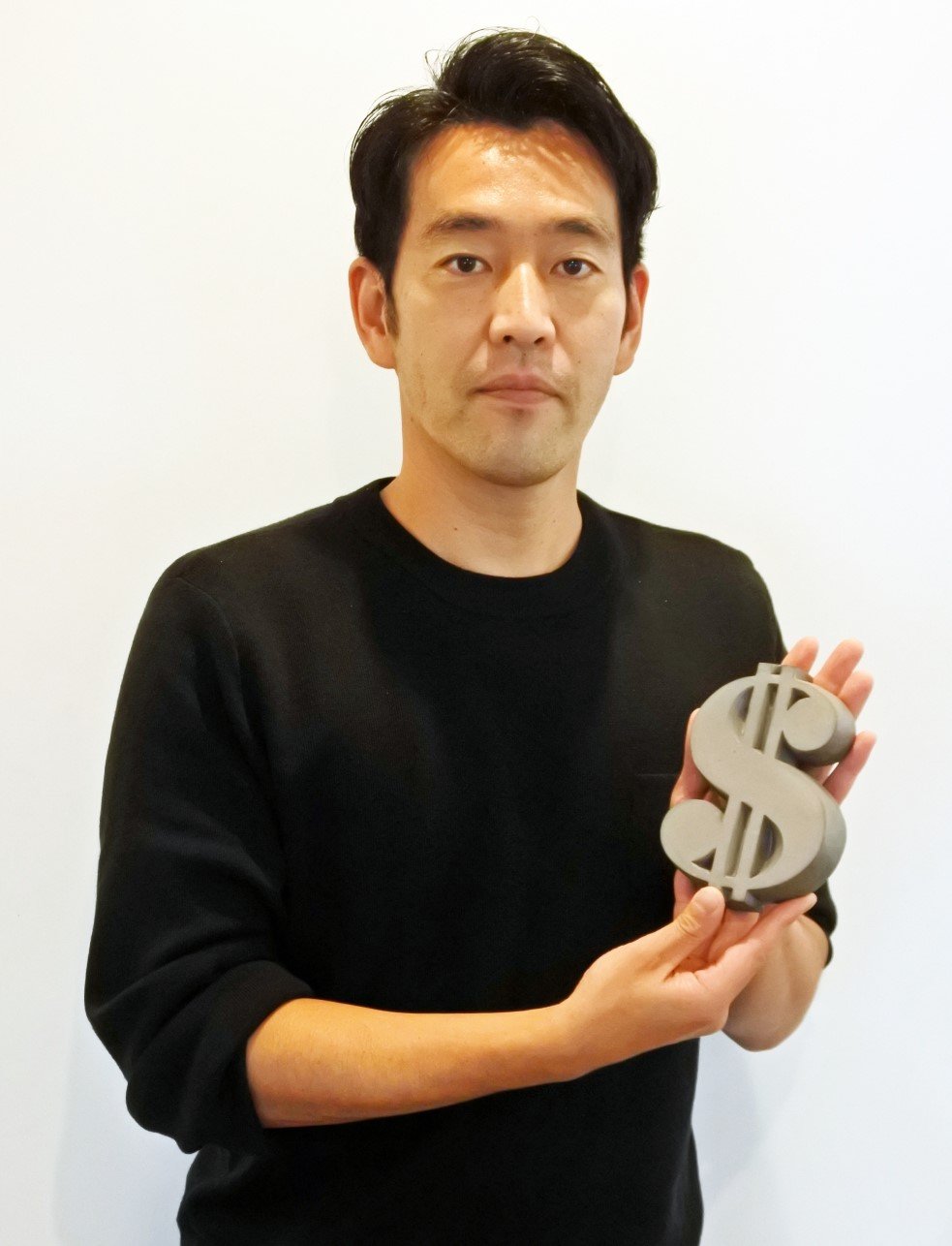 「NYをニッカポッカ姿で歩くんだ!」、瓦の魅力を世界に伝える山梨企業