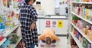 カスハラどころか犯罪だろ！土下座、包丁、チェーンソー…悪質すぎる「お客さま」たちの暴走現場