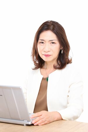 【毒親は親切心につけ込む】孝行息子を一発で「うつ」に追い込んだ、母親の“ゾッとするひと言”