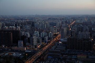 中国の外資系ファンド、「規制の壁」で孤立