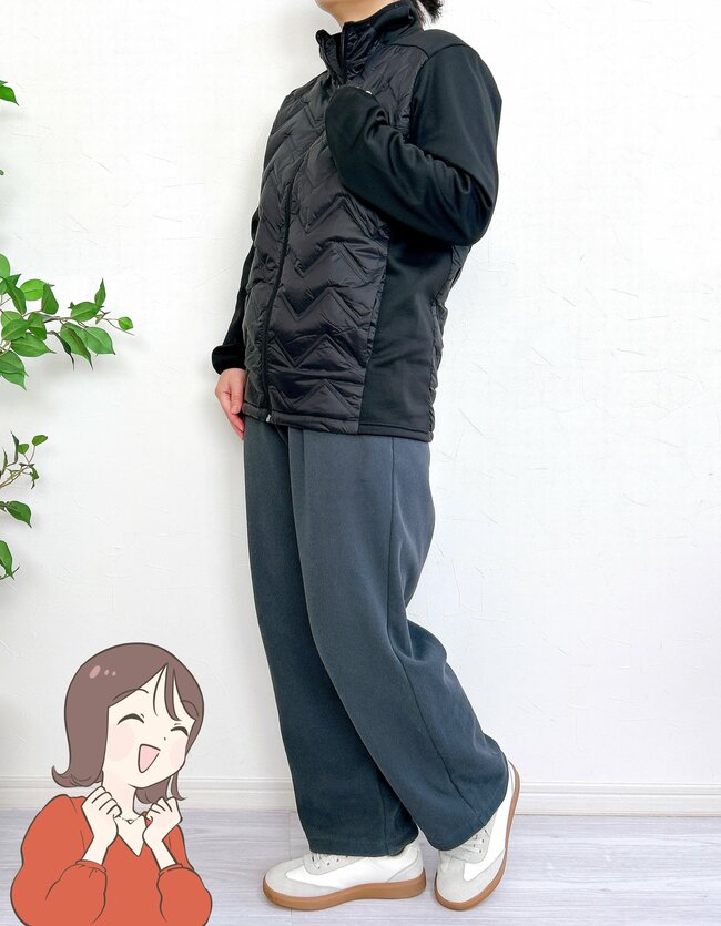 フリースとダウンのいいとこ取り…！ワークマンの「1900円アウター」めっちゃ軽くてポカポカなんです！