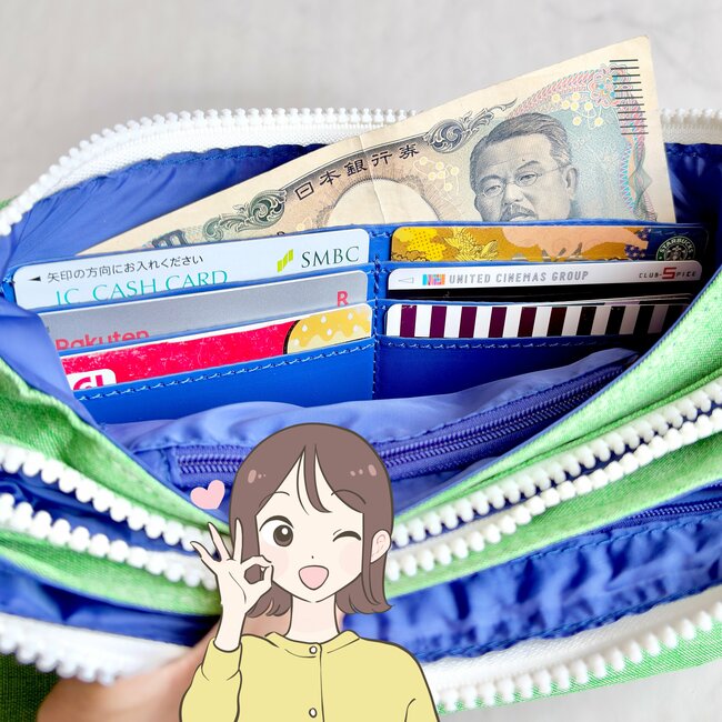 「店舗で一目惚れ」ニコアンドの“お財布がいらないバッグ”収納力が異次元すぎる！「たくさん入れるところがある」「お金やカードも取りやすい」