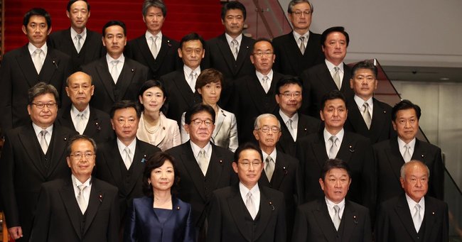 岸田新内閣で初入閣の「若手3議員」、同期から見た人物像とは