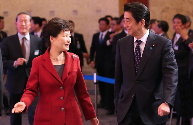 朴槿恵大統領は本当に告げ口外交をやめたのか？