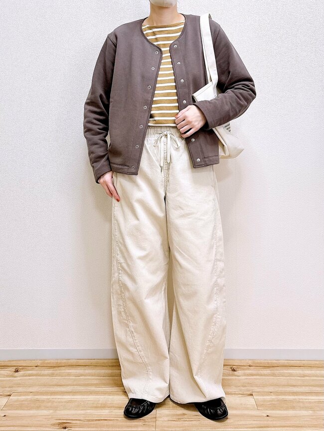 「今の時期に重宝します」無印良品の“もっちりカーディガン”サッと着やすくて手放せない！「合わせやすくて出番が多い」「一年を通して着られます」《購入レビュー》