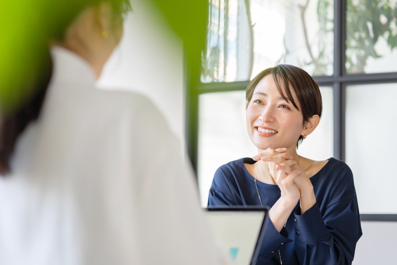 頭のいい人が「コミュ力を低く」見せる理由