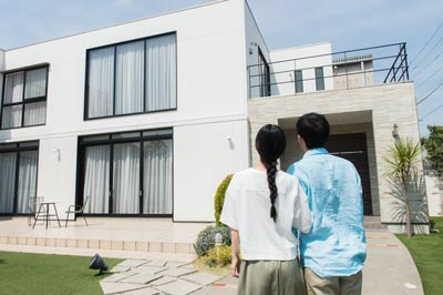 共働きの夫婦で、子どもを持つ予定がある場合、マイホームを買うのはいつがいい?