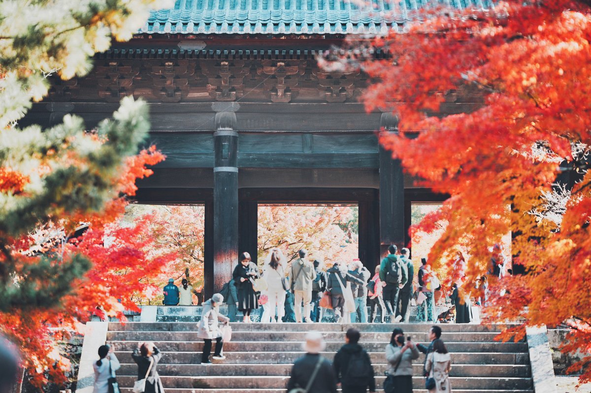 観光客でにぎわう南禅寺