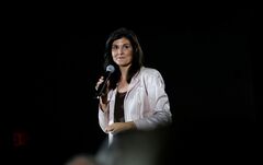 米大統領選出馬表明のヘイリー氏、企業の取締役報酬受け取る