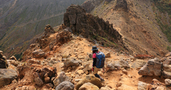 山ガールと中高年の登山ブームに潜む罠頭痛だけでは済まない高山病の恐怖