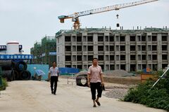中国経済、秋は「波乱含み」
