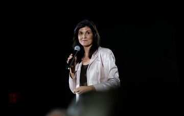 米大統領選出馬表明のヘイリー氏、企業の取締役報酬受け取る