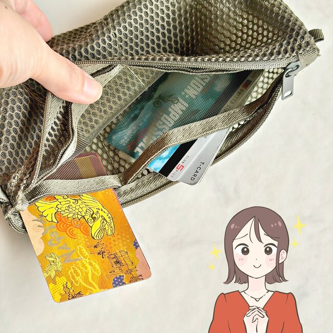 レシートやクーポンが整理しやすい…！無印良品の“お財布がわりになるポーチ”通帳も入って天才すぎる！「鍵や定期入れなどの小物がすっきり」「カードも縦にキチッと入る」《購入レビュー》