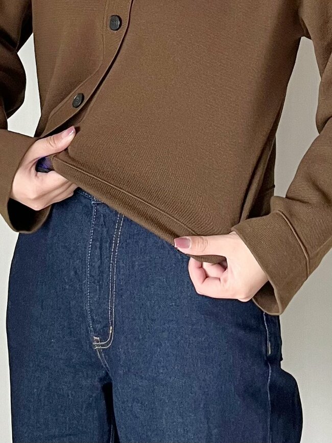 「今季買った服で一番ヘビロテ」GUの“楽ちんカーディガン”春までたっぷり着回せてコスパ良い！「高見えします」「めちゃくちゃ着痩せ効果ある」