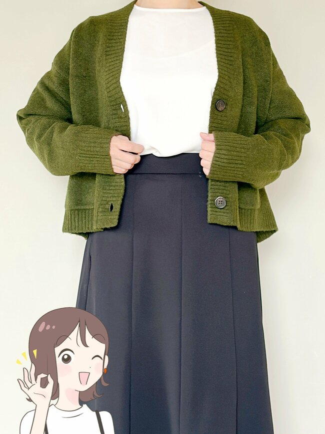 「今年1番買ってよかった」ユニクロの“楽ちんカーディガン”たっぷり着回せて優秀!「ショート丈可愛い」「軽くて暖かい最高」