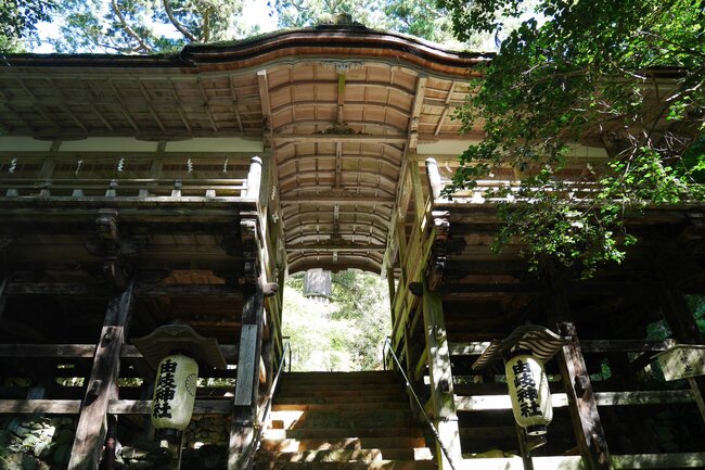 由岐神社拝殿