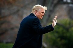 トランプ氏のツイート、退任後はどう扱う？
