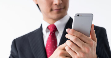 学歴・経歴詐称は一目瞭然、悪い評判も明るみにSNS転職に潜むデメリットと落とし穴