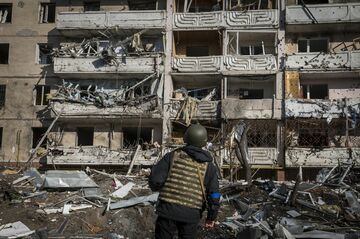 ロシア軍がキエフ爆撃、東欧3首脳 ゼレンスキー氏と会談へ