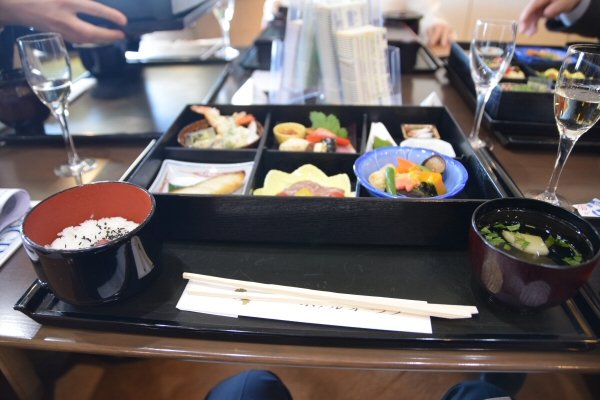 ホテルオークラのお弁当